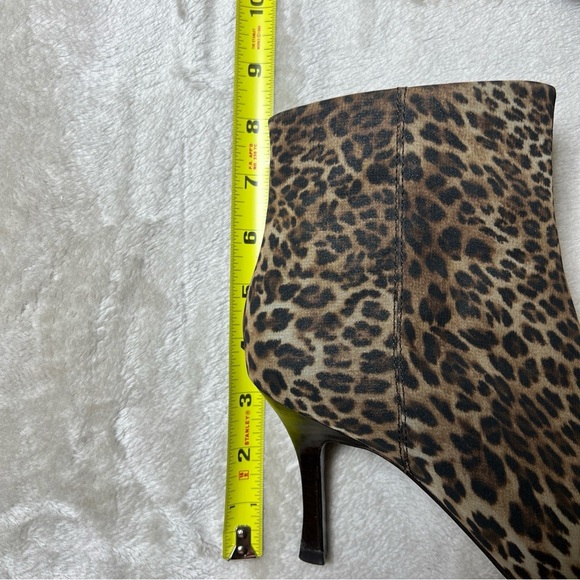 Linea Paolo Size 7.5 Bootie Stiletto Heel Leopard Print Zipper Close Pointed Toe - Picture 11 of 13